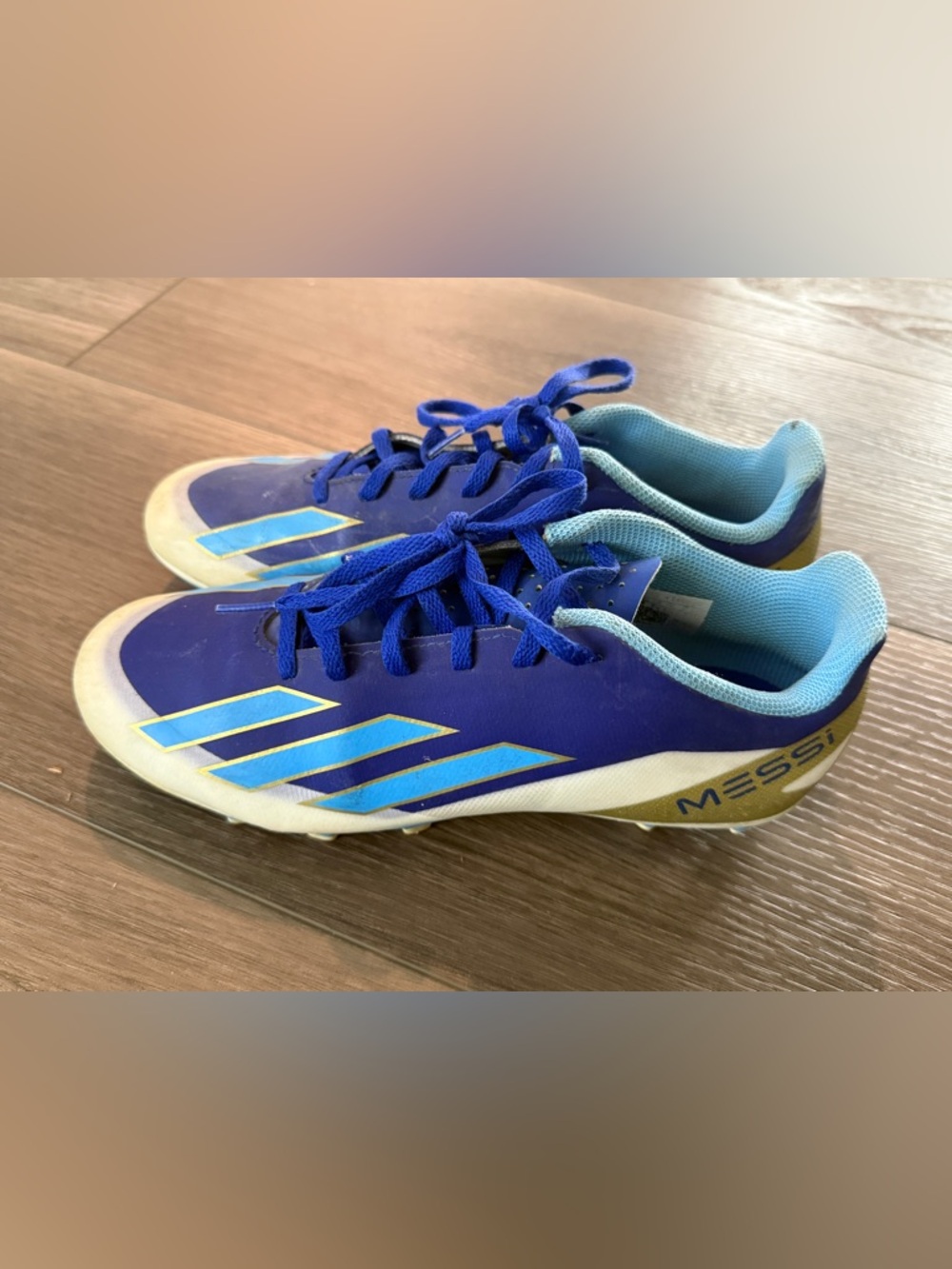 Adidas Messi Blue Soccer Cleats - Lightweight Shoes - size 8
